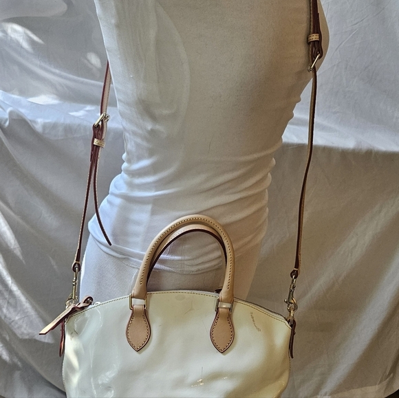 Vintage Dooney & Bourke Ivory Patent Leather Satchel Handbag Crossbody 2 Straps - Picture 9 of 14